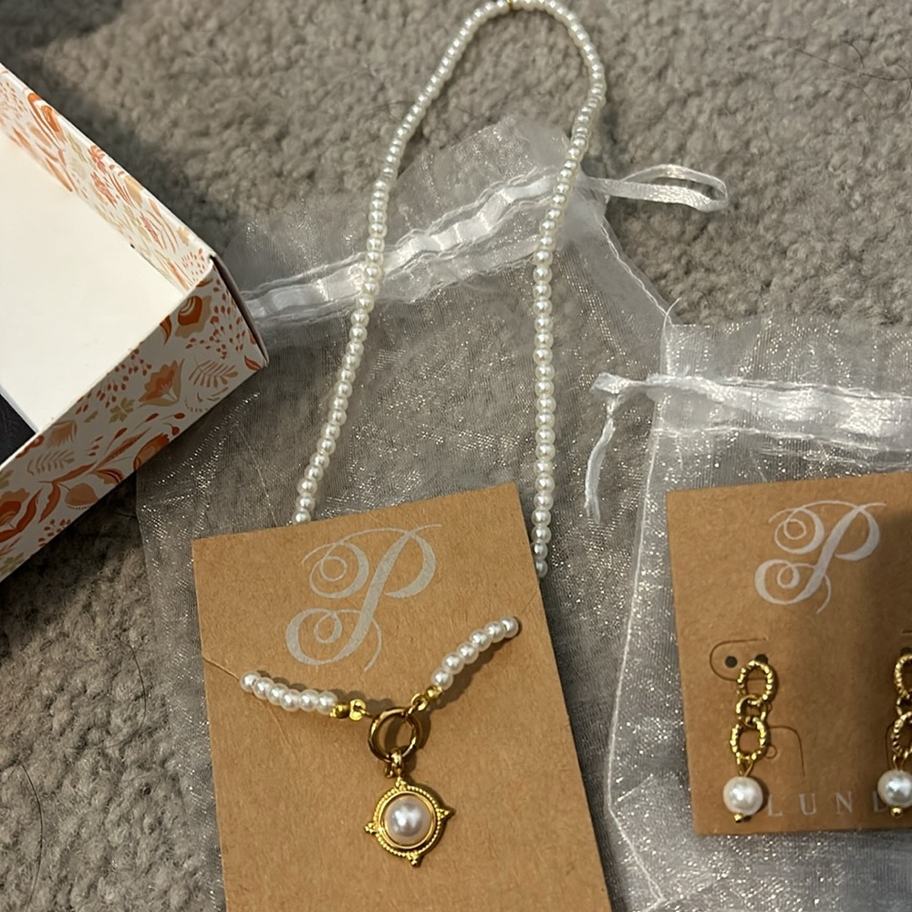 NWT Plunder Box set ❤️ - Picture 3 of 6